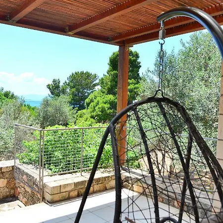 Pyrgos Ralli Estate * Aegina